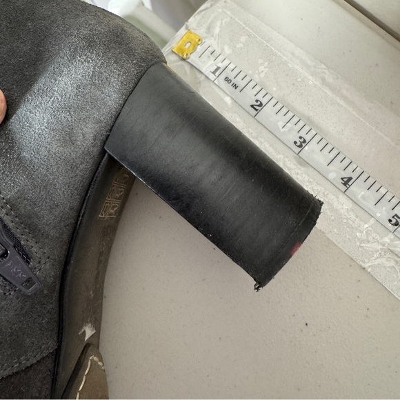 Lloyd Women's Gray Suede Lace Up Grunge Punk Heeled Ankle Boots Size 38 1/2 - Picture 14 of 15